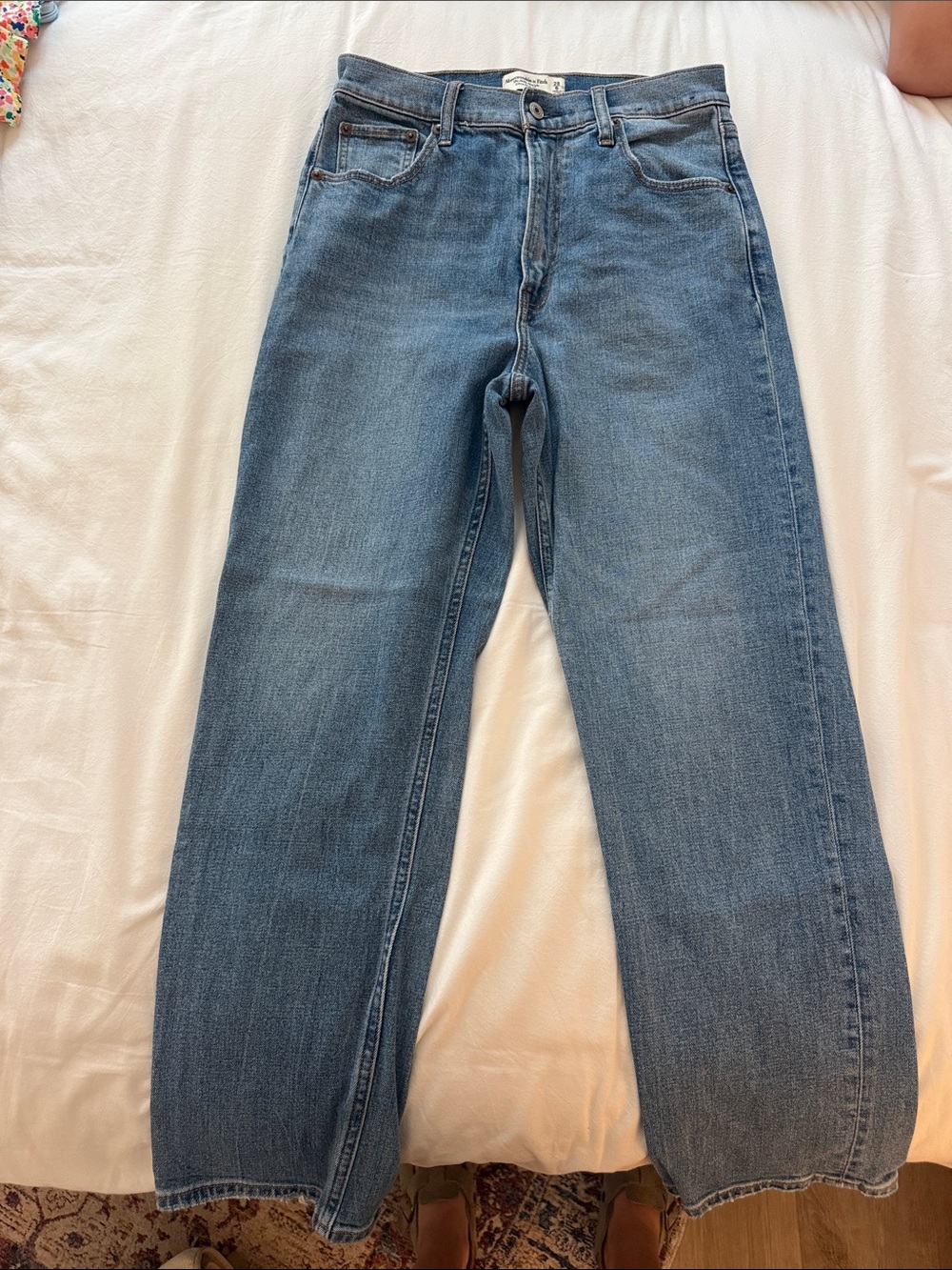 Abercrombie Ankle Straight Ultra High Rise